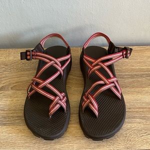 Women’s Chaco Sandals - 8